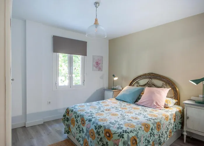 Casa Valentina: Confort Y Luz En Sevilla Centro
